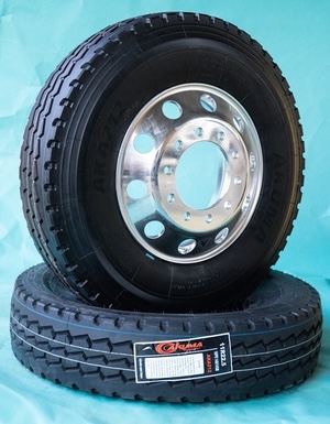 Akuma 11R22.5 AKA21201 truck tire - Libra Truck Tires